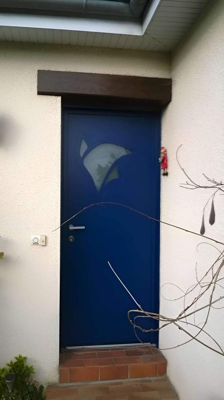 Porte d’entrée pvc vitrée design Saint-Manvieu-Norrey